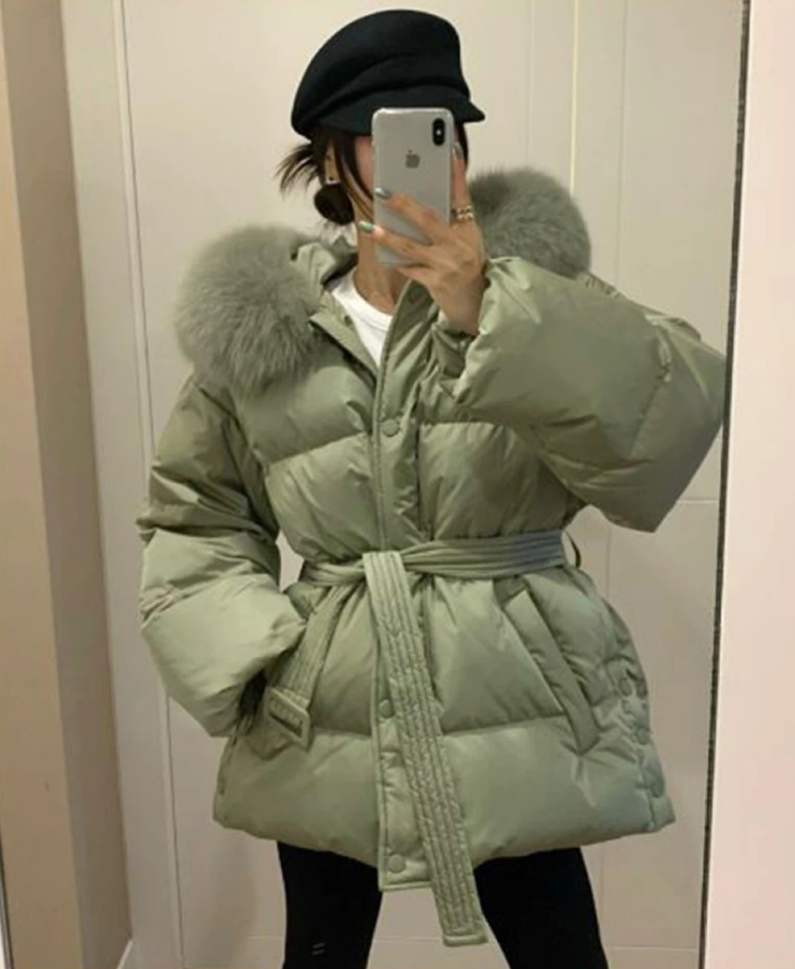 레브시티 벨트폭스패딩