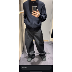 Cos 와이드 플리티드 코튼 트라우저
