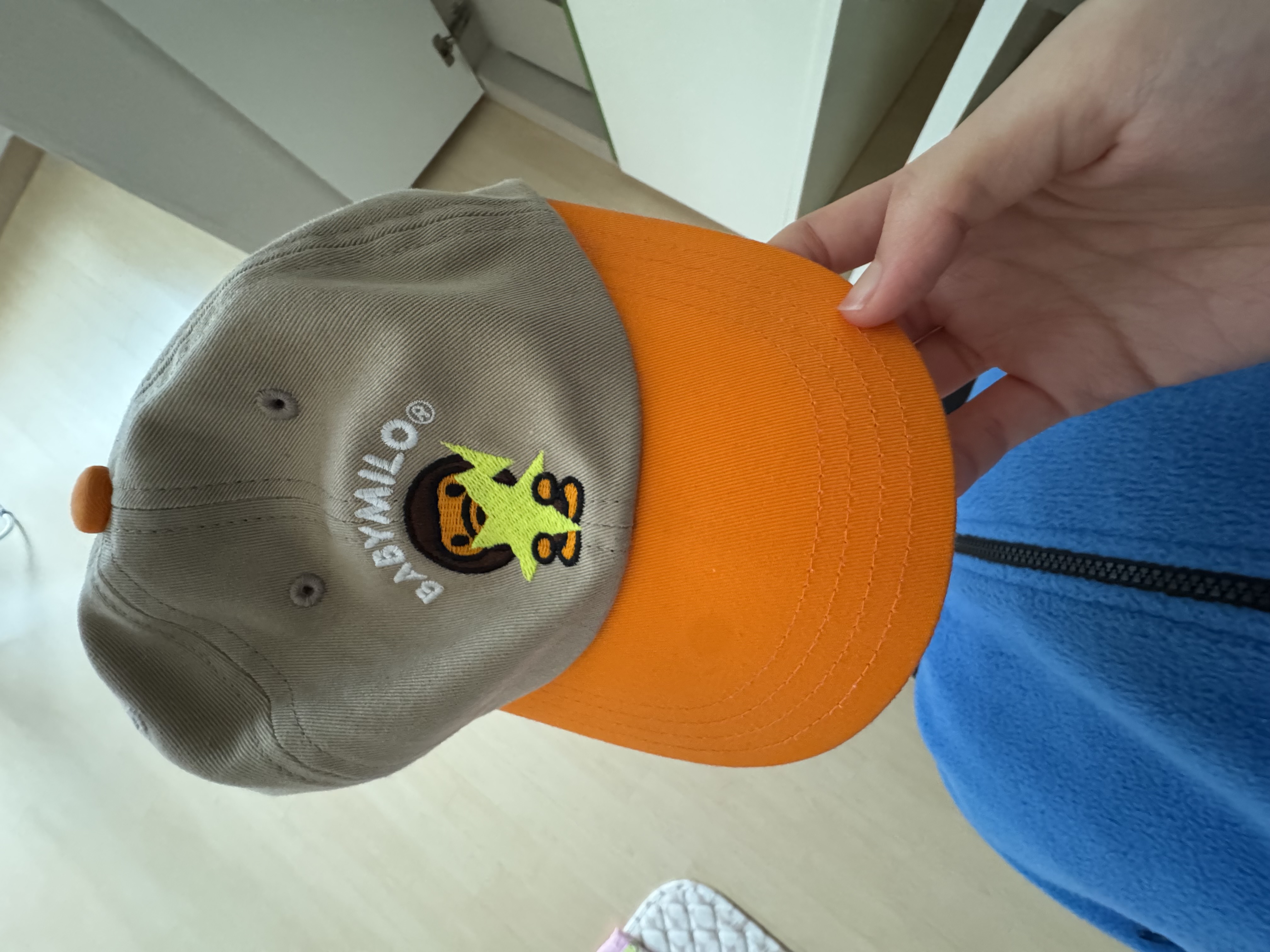 베이프 마일로 모자